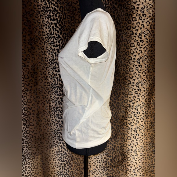 Kenneth Cole White Women's Top - Picture 4 of 4